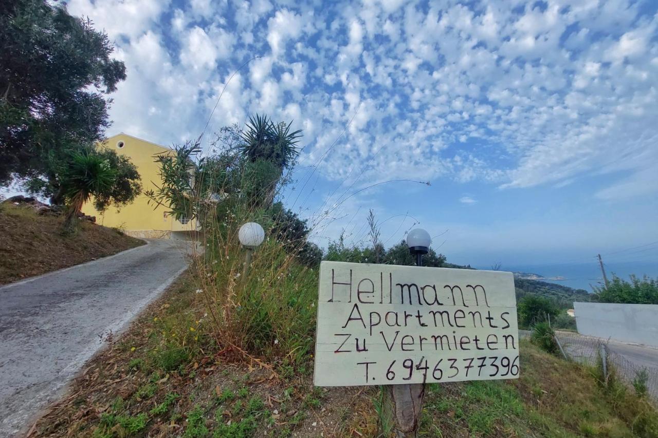 Hellmann Apartments Afión Eksteriør billede